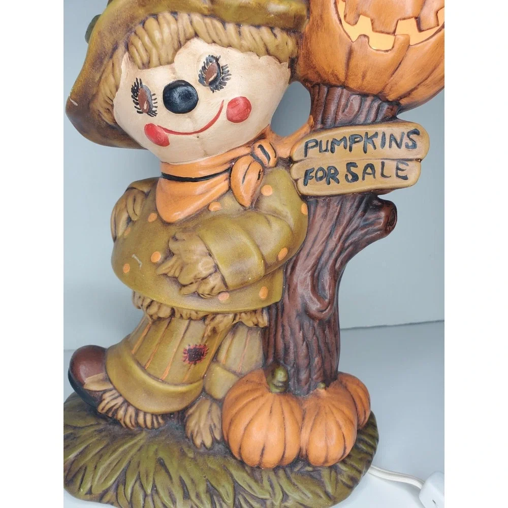 🎃 HALLOWEEN Ceramic SCARECROW w Light Up JACK-O-LANTERN  